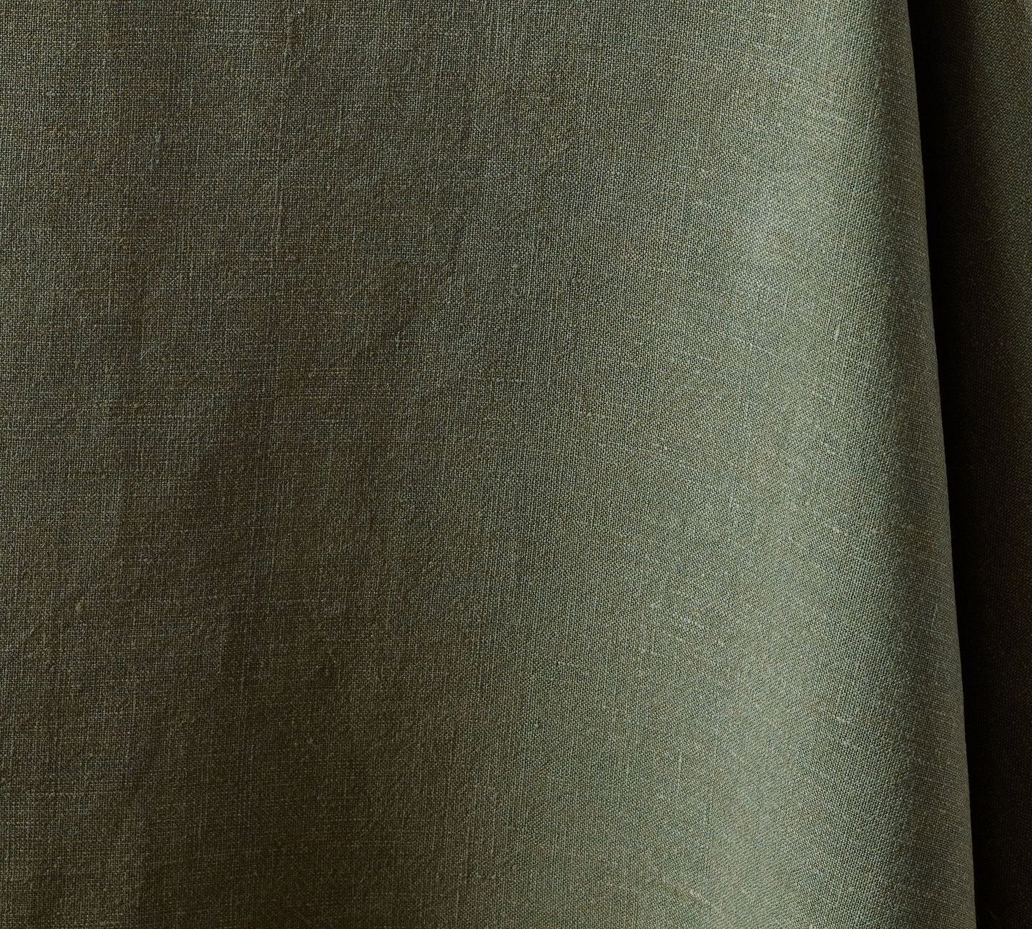 Oversized Linen Tablecloth